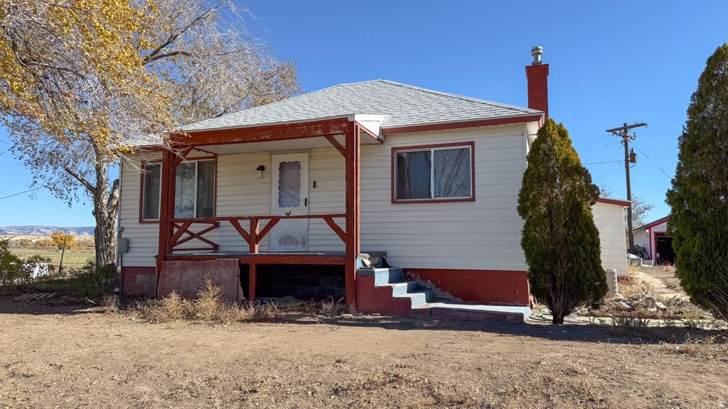 1757 E 1000 S - Property photo 1 of 6