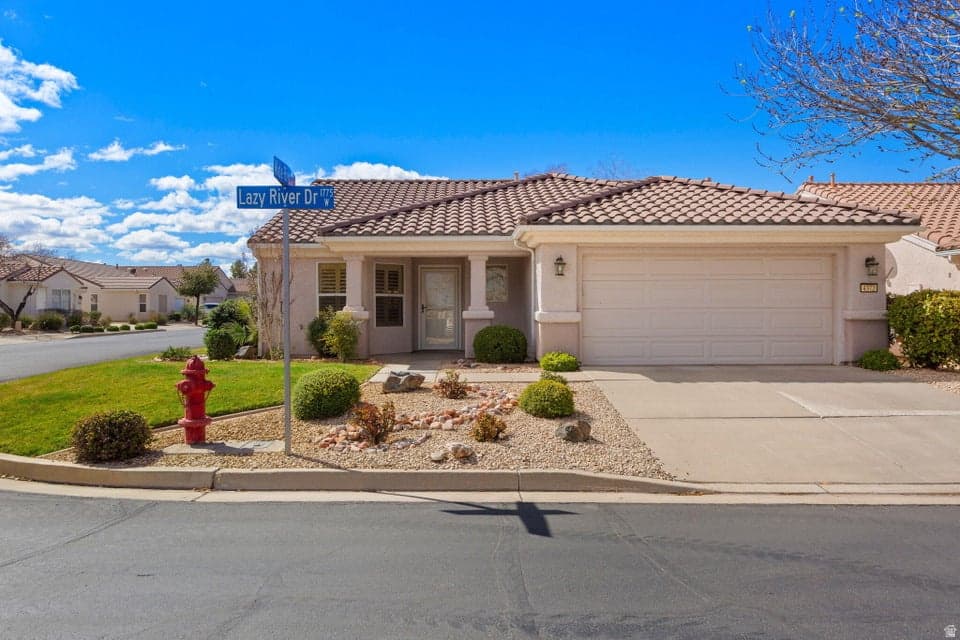 4372 S LAZY RIVER DR - Property photo 1 of 6