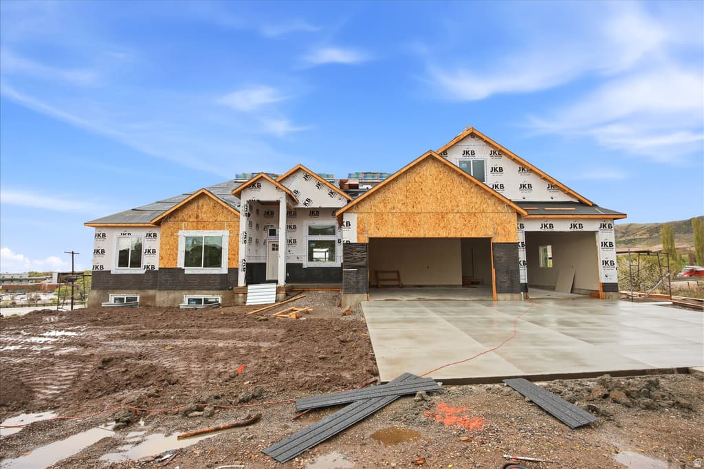 417 E SKYLINE DR - Property photo 1 of 6