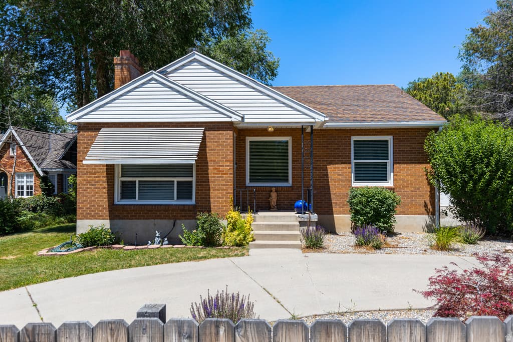 2635 E 3300 S - Property photo 1 of 6