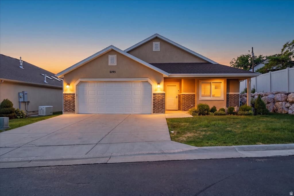 2195 E 1075 N - Property photo 1 of 6