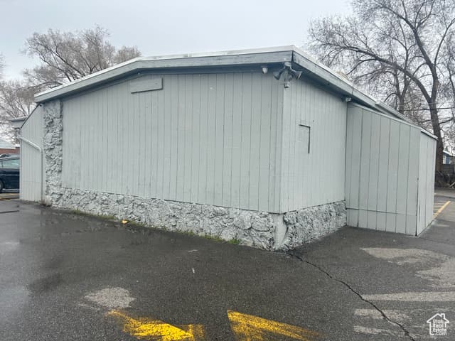 470 E STANLEY