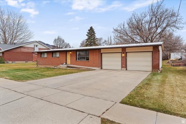762 ANDERSON AVE
