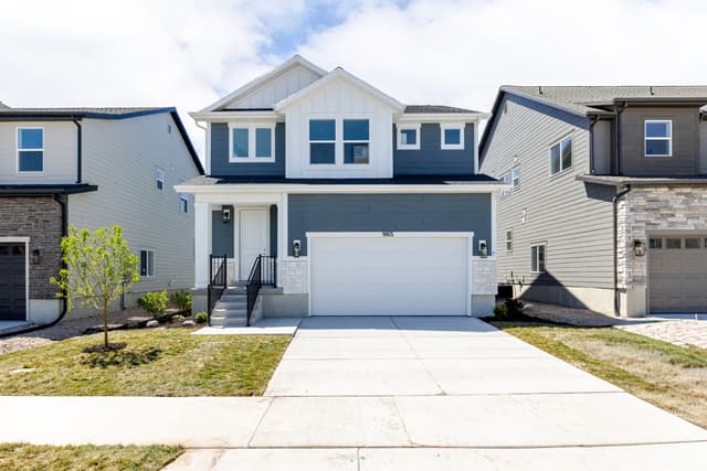 965 N 4020 W #462