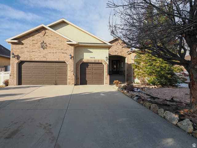 10036 S BIRDIE WAY