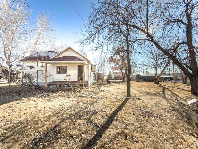 2454 E OLD WELLINGTON RD