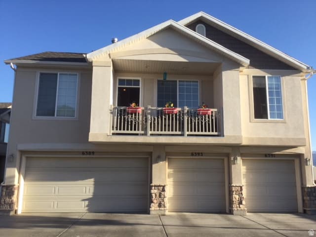 6391 W PASSENGER CT