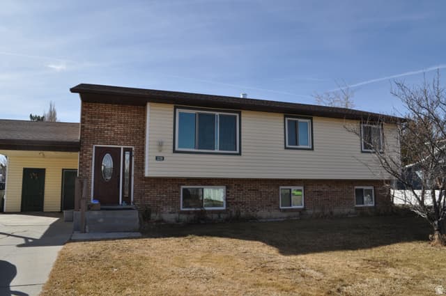1259 W RAINTREE DR