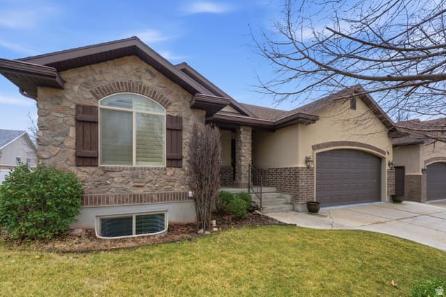 56 WHITAKER CIR