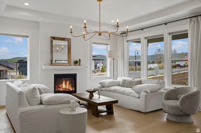 3349 W OXFORD LOOP