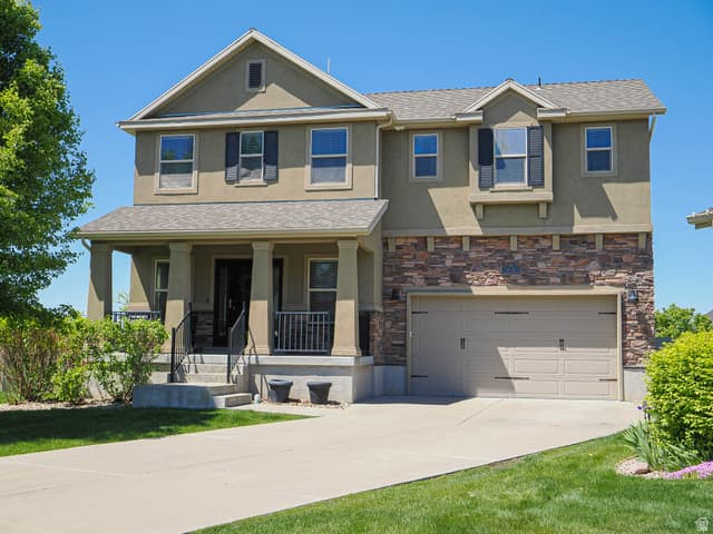 879 W SADDLEBROOK DR