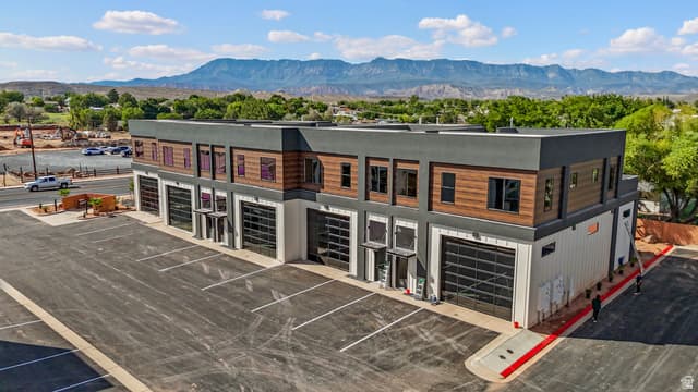80 W CENTER ST #24