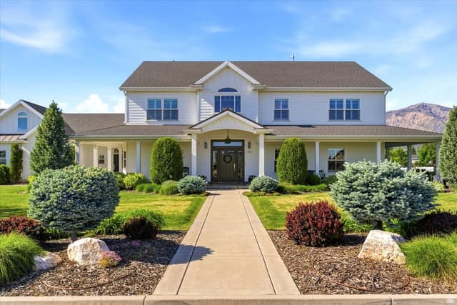 1776 HERITAGE RANCH DR