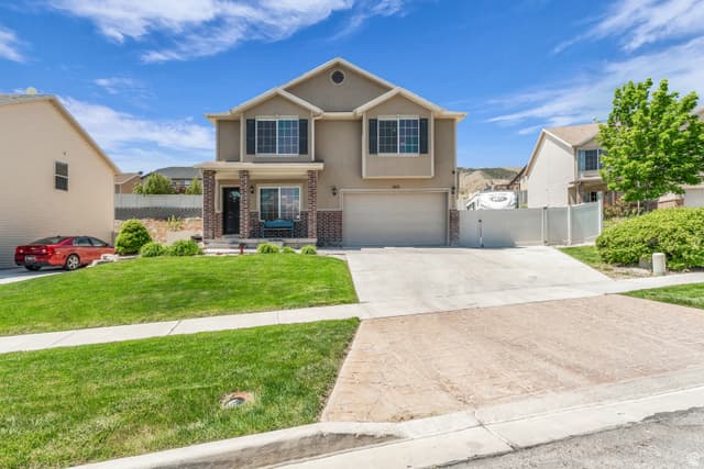 283 W KESTREL DR