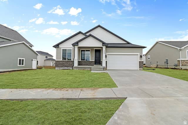 1581 N 2300 W #131