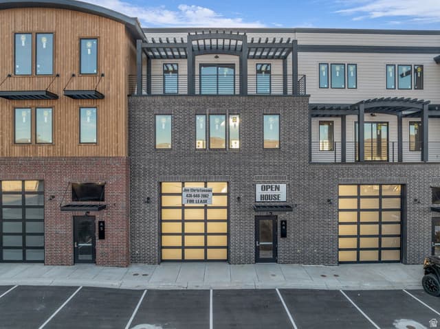 1922 S HIGHWAY 40 #4